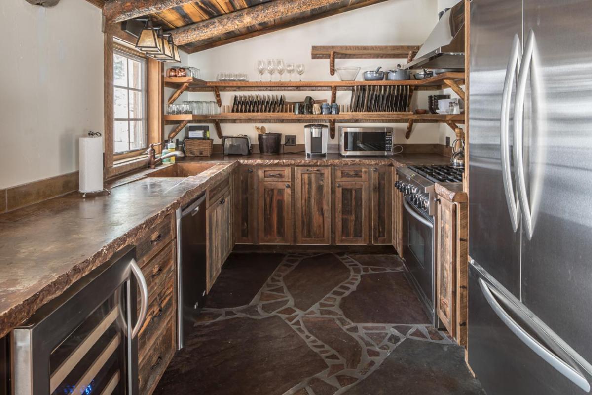 Вилла Hobbit House Биг-Скай Экстерьер фото